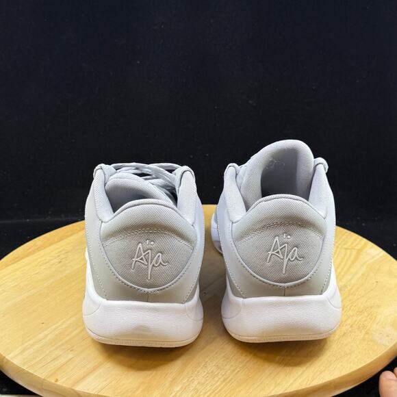 A\'One Wolf Grey/White-Grey Size 10.5W/ 9M HQ8500-002 Basketball Shoes Brand New main image 4
